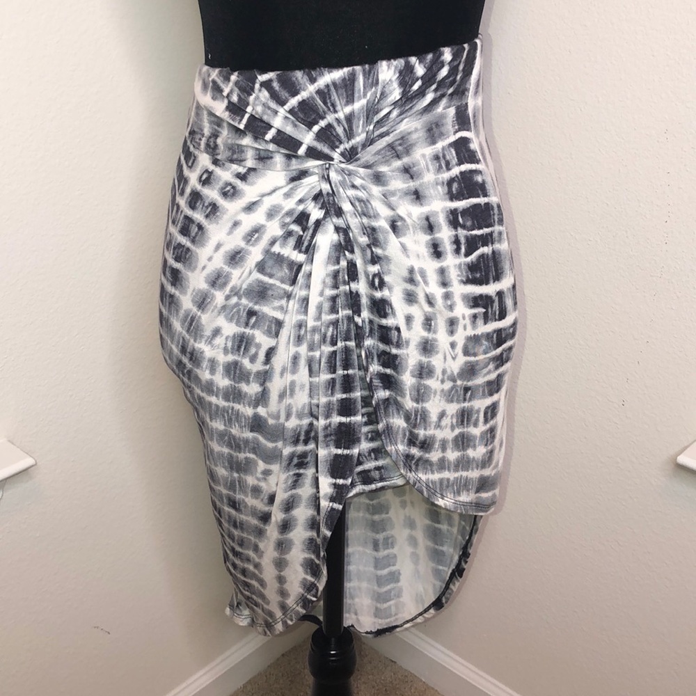 NEW‼️ Tie-Dye Hi-Lo Skirt